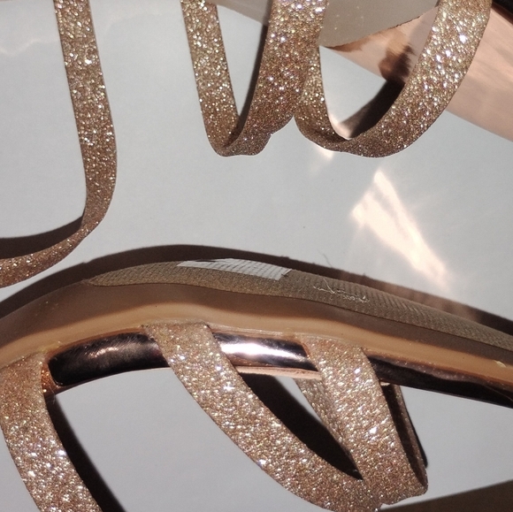 Journey collection Bella Sandals women’s 8.5 wide - Picture 6 of 16